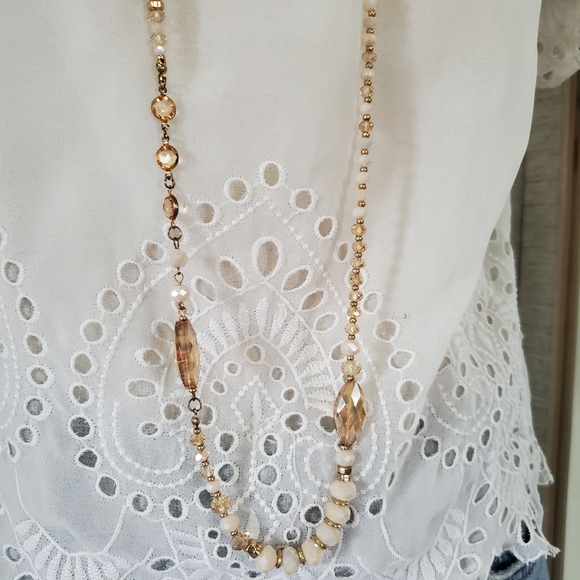 Long Beaded Necklace & Earring Set Natural Cream & Champagne Gold - Picture 6 of 8